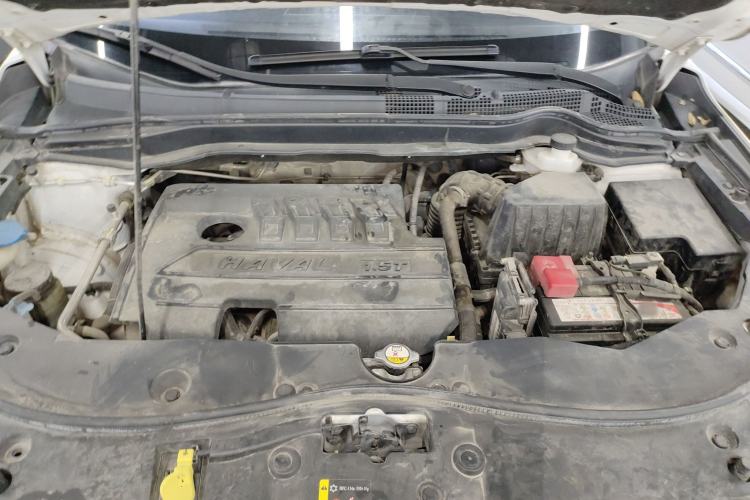 Used Haval M6 2019 1.5T DCT Two-Wheel Drive Value Edition China VI Standard Engine Bay