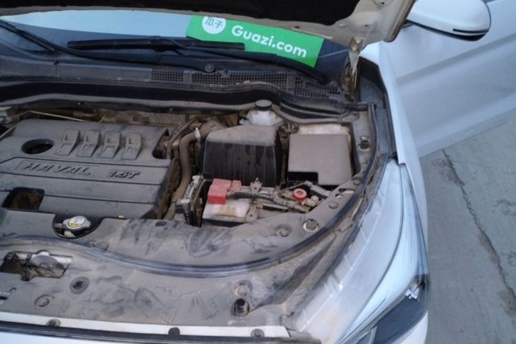 Used Haval M6 2019 1.5T Manual Two-Wheel Drive Urban Version China VI Standard Engine Bay Left