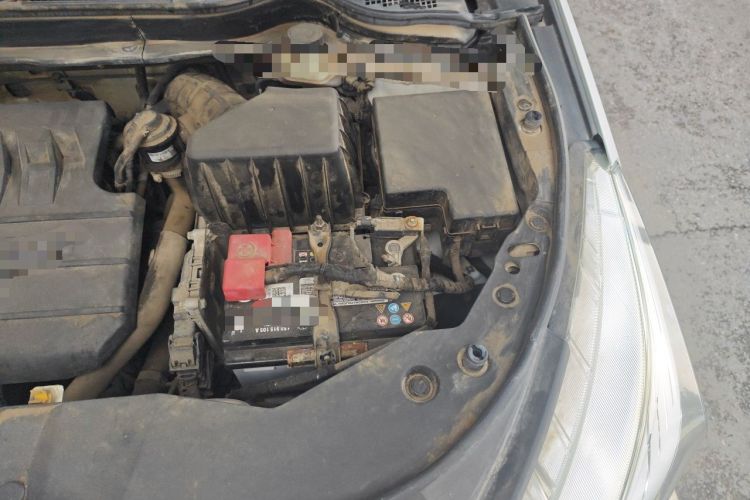 Used Haval M6 2019 1.5T DCT Two-Wheel Drive Elite Version China V Standard Engine Bay Left
