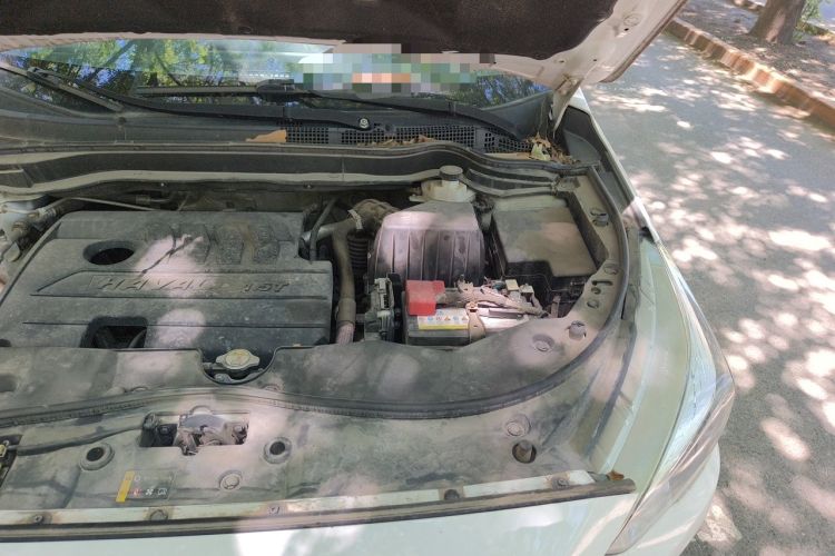 Used Haval M6 2019 1.5T DCT Two-Wheel Drive Elite Version China VI Standard Engine Bay Left