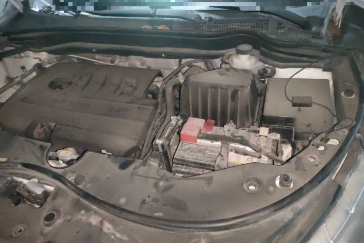 Used Haval M6 2019 1.5T DCT Two-Wheel Drive Value Edition China VI Standard Engine Bay Left