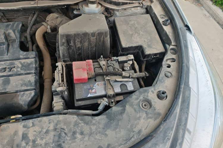 Used Haval M6 2019 1.5T DCT Two-Wheel Drive Value Edition China VI Standard Engine Bay Left