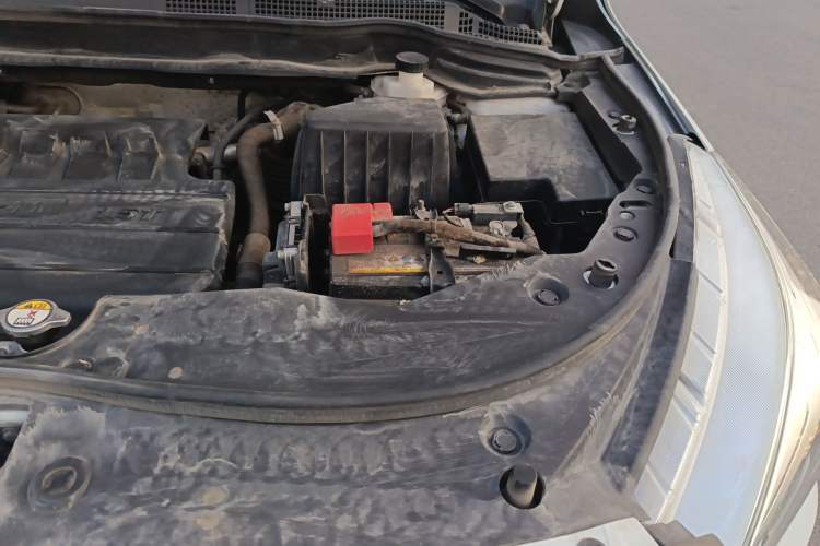 Used Haval M6 2019 1.5T DCT Two-Wheel Drive Value Edition China VI Standard Engine Bay Left