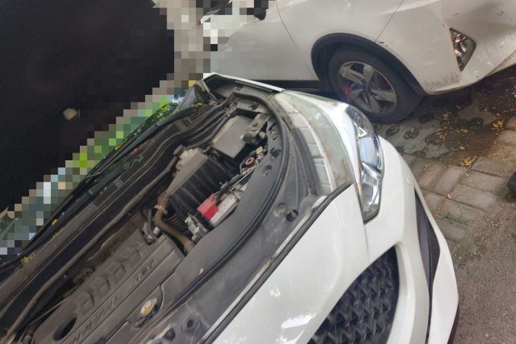 Used Haval M6 2019 1.5T DCT Two-Wheel Drive Value Edition China VI Standard Engine Bay Left
