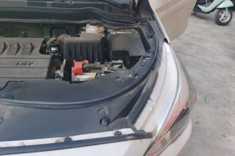 Used Haval M6 2019 1.5T Manual Two-Wheel Drive Elite Version China V Standard Engine Bay Left