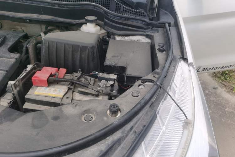Used Haval M6 2019 1.5T Manual Two-Wheel Drive Elite Version China VI Standard Engine Bay Left