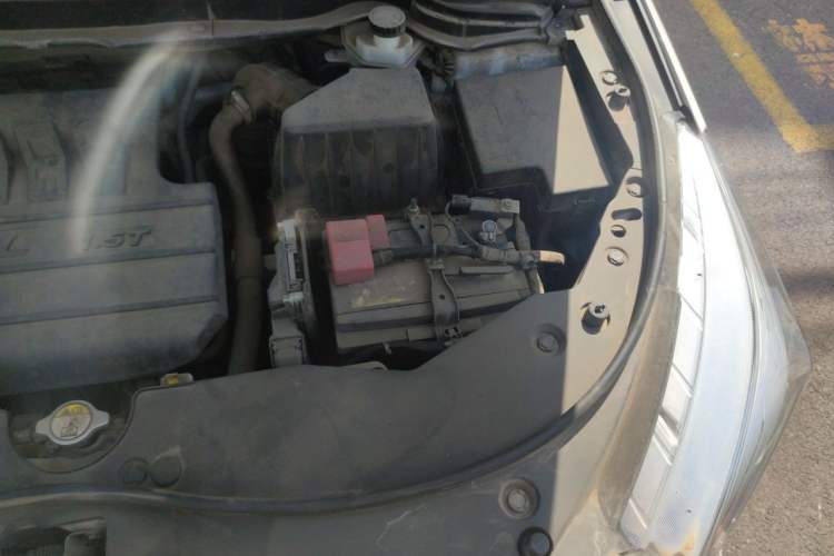 Used Haval M6 2019 1.5T Manual Two-Wheel Drive Elite Version China VI Standard Engine Bay Left