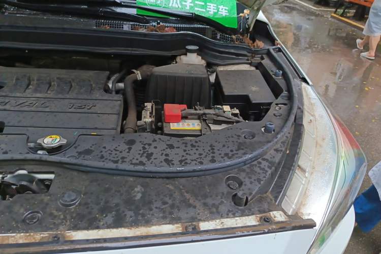 Used Haval M6 2019 1.5T Manual Two-Wheel Drive Elite Version China VI Standard Engine Bay Left