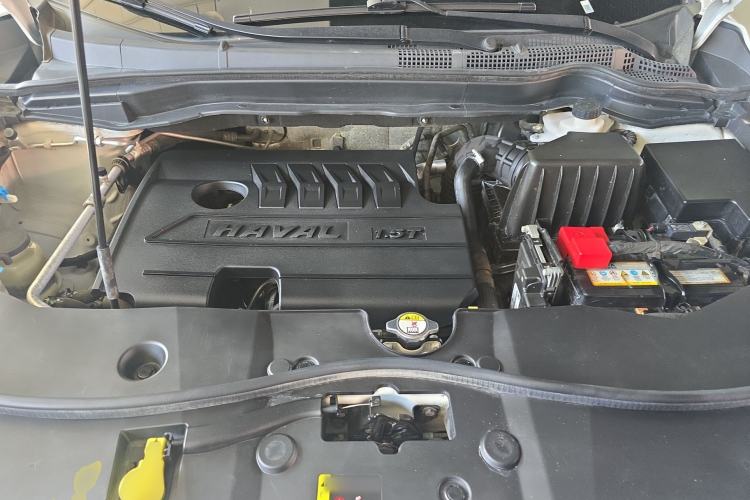 Used Haval M6 2019 1.5T DCT Two-Wheel Drive Value Edition China VI Standard Engine Bay