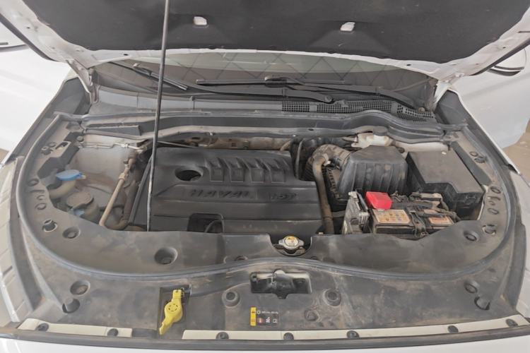Used Haval M6 2019 1.5T DCT Two-Wheel Drive Value Edition China VI Standard Engine Bay