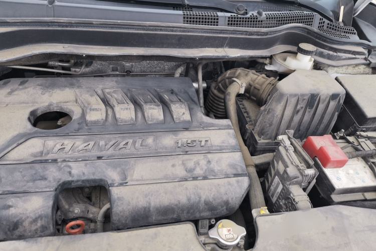 Used Haval M6 2019 1.5T Manual Two-Wheel Drive Elite Version China VI Standard Engine Bay