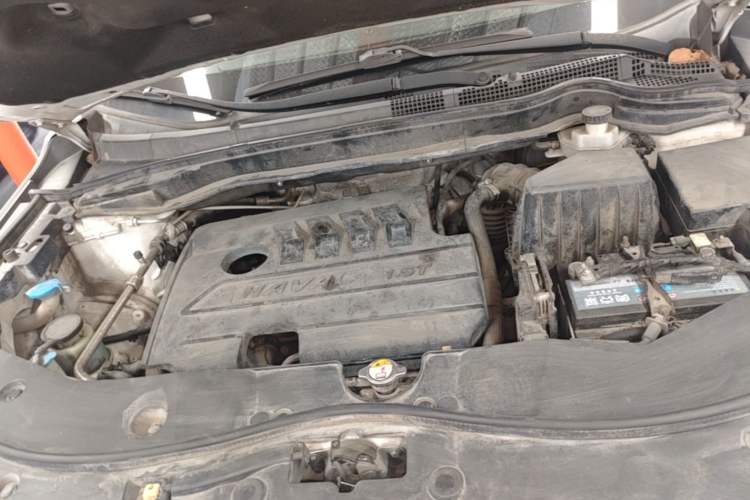 Used Haval M6 2019 1.5T Manual Two-Wheel Drive Elite Version China VI Standard Engine Bay