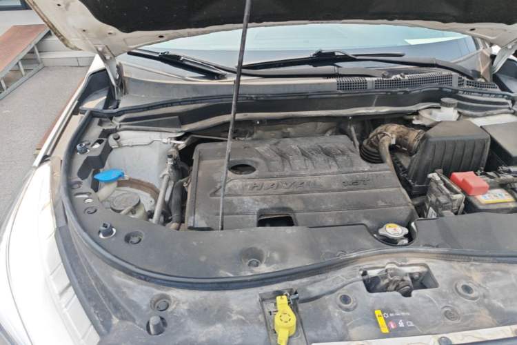 Used Haval M6 2019 1.5T Manual Two-Wheel Drive Elite Version China VI Standard Engine Bay Right