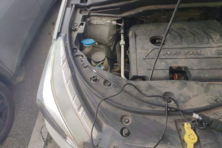Used Haval M6 2019 1.5T Manual Two-Wheel Drive Elite Version China V Standard Engine Bay Right
