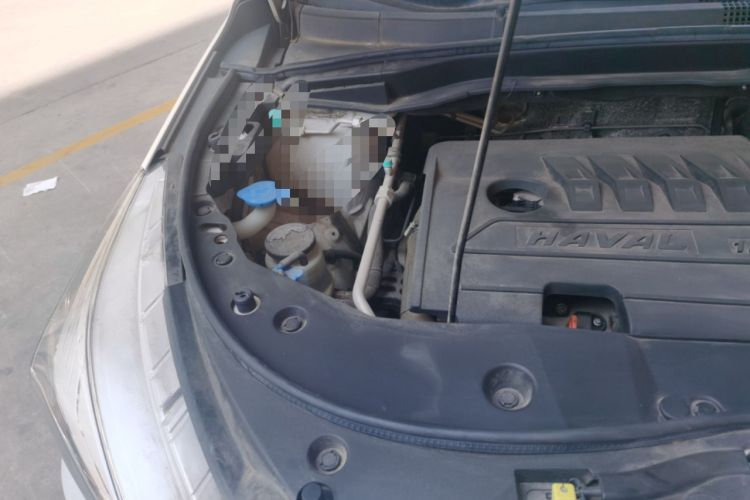Used Haval M6 2019 1.5T Manual Two-Wheel Drive Elite Version China V Standard Engine Bay Right