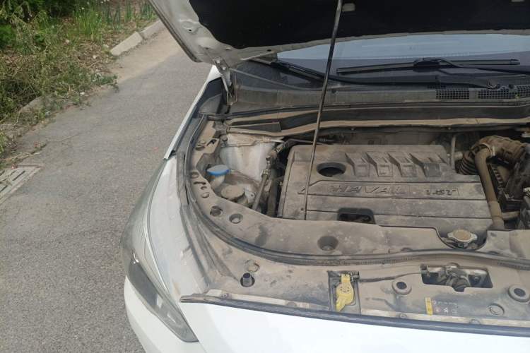 Used Haval M6 2019 1.5T Manual Two-Wheel Drive Urban Version China VI Standard Engine Bay Right
