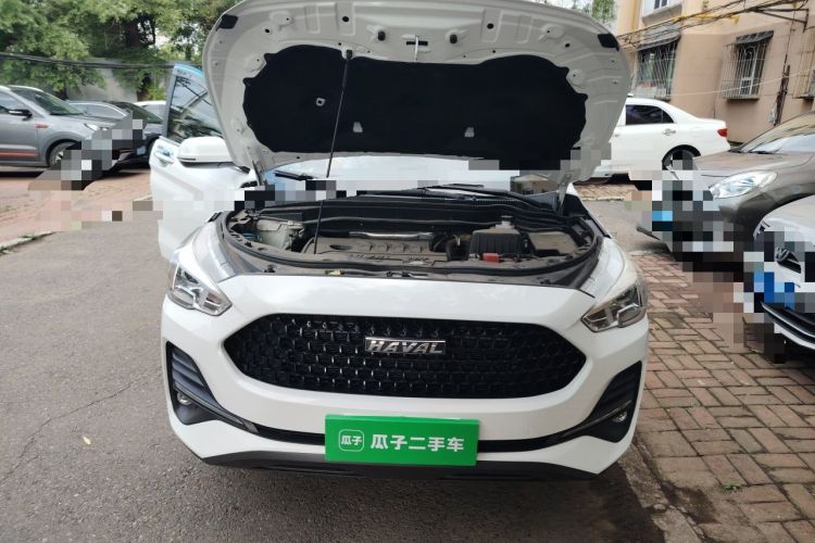 Used Haval M6 2019 1.5T DCT Two-Wheel Drive Elite Version China VI Standard Engine Bay