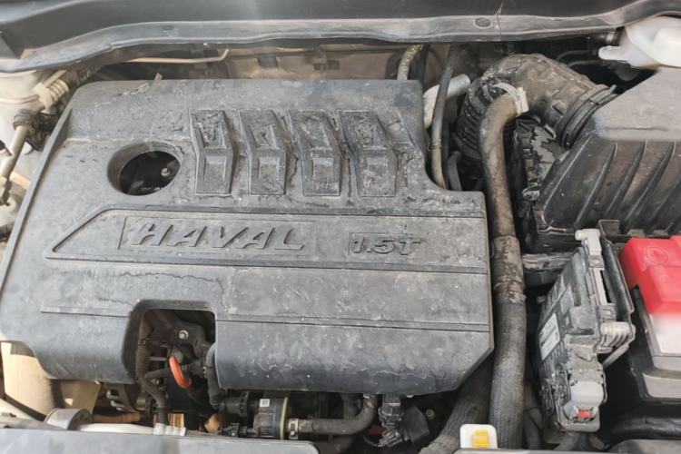 Used Haval M6 2019 1.5T Manual Two-Wheel Drive Urban Version China VI Standard Engine Bay