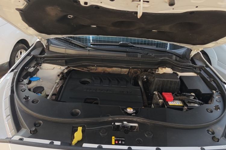 Used Haval M6 2019 1.5T DCT Two-Wheel Drive Value Edition China VI Standard Engine Bay