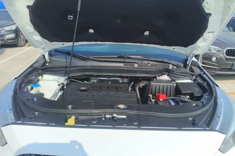 Used Haval M6 2019 1.5T DCT Two-Wheel Drive Value Edition China VI Standard Engine Bay