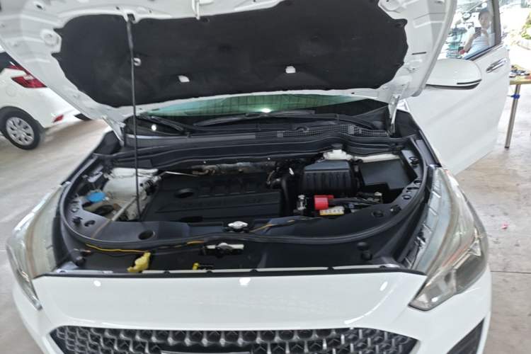 Used Haval M6 2019 1.5T DCT Two-Wheel Drive Value Edition China VI Standard Engine Bay
