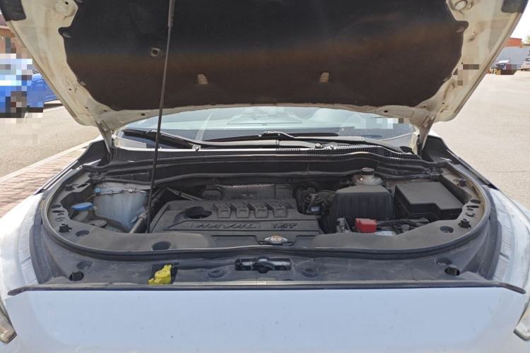 Used Haval M6 2019 1.5T Manual Two-Wheel Drive Elite Version China V Standard Engine Bay
