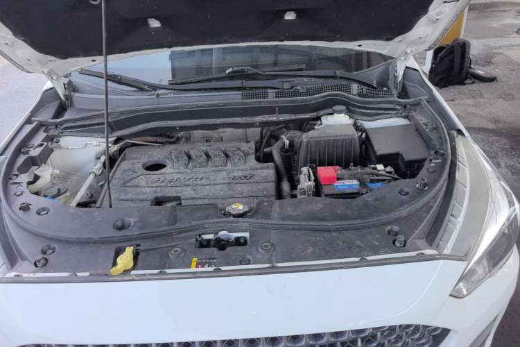 Used Haval M6 2019 1.5T DCT Two-Wheel Drive Value Edition China VI Standard Engine Bay