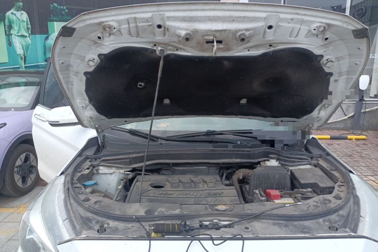 Used Haval M6 2019 1.5T DCT Two-Wheel Drive Value Edition China VI Standard Engine Bay