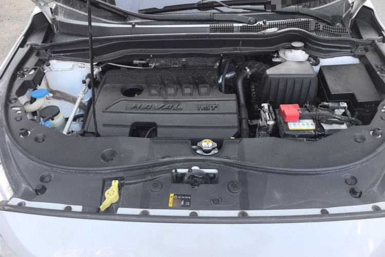 Used Haval M6 2019 1.5T DCT Two-Wheel Drive Value Edition China VI Standard Engine Bay