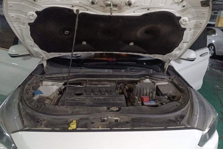 Used Haval M6 2019 1.5T DCT Two-Wheel Drive Value Edition China VI Standard Engine Bay
