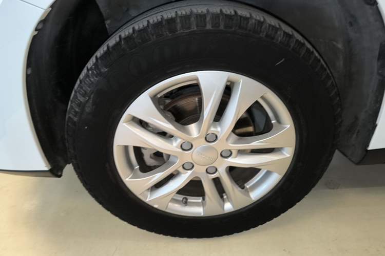 Used Haval M6 2019 1.5T DCT Two-Wheel Drive Value Edition China VI Standard Exterior 1