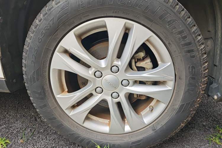 Used Haval M6 2019 1.5T DCT Two-Wheel Drive Value Edition China VI Standard Exterior 1