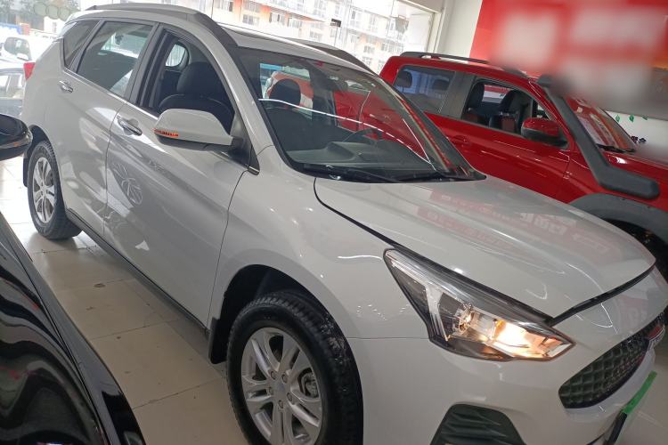 Used Haval M6 2019 1.5T DCT Two-Wheel Drive Elite Version China VI Standard Exterior 1