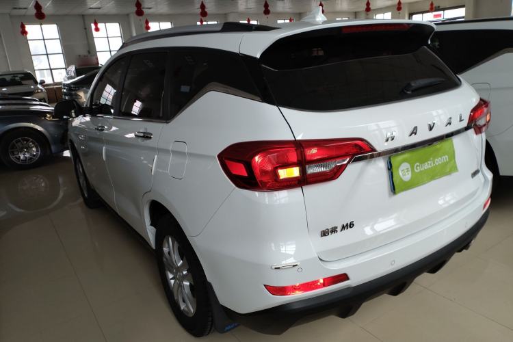 Used Haval M6 2019 1.5T DCT Two-Wheel Drive Elite Version China VI Standard Exterior 2