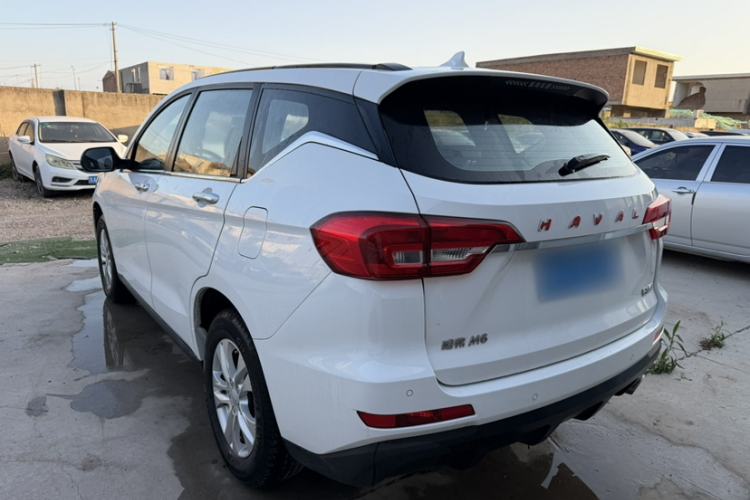 Used Haval M6 2019 1.5T DCT Two-Wheel Drive Value Edition China VI Standard Exterior 3