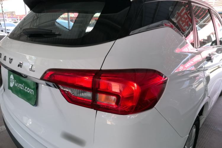 Used Haval M6 2019 1.5T DCT Two-Wheel Drive Value Edition China VI Standard Exterior 3