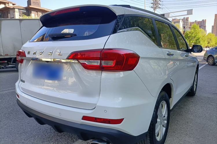Used Haval M6 2019 1.5T Manual Two-Wheel Drive Elite Version China VI Standard Exterior 3