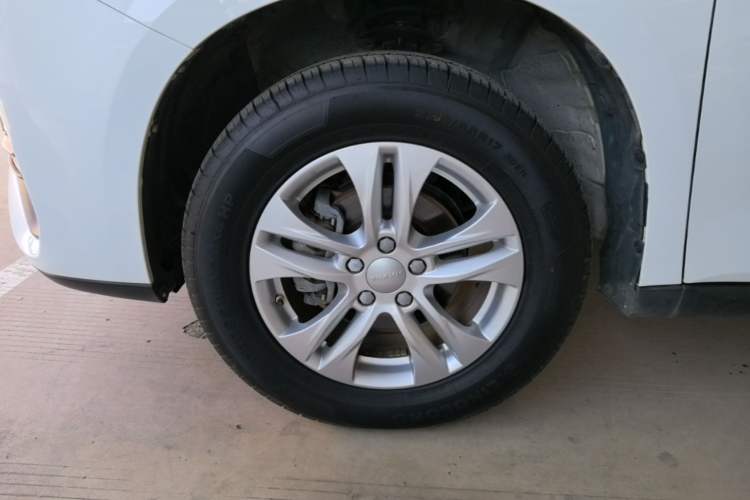 Used Haval M6 2019 1.5T DCT Two-Wheel Drive Value Edition China VI Standard Exterior 4