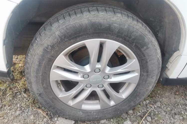 Used Haval M6 2019 1.5T DCT Two-Wheel Drive Elite Version China VI Standard Exterior 4