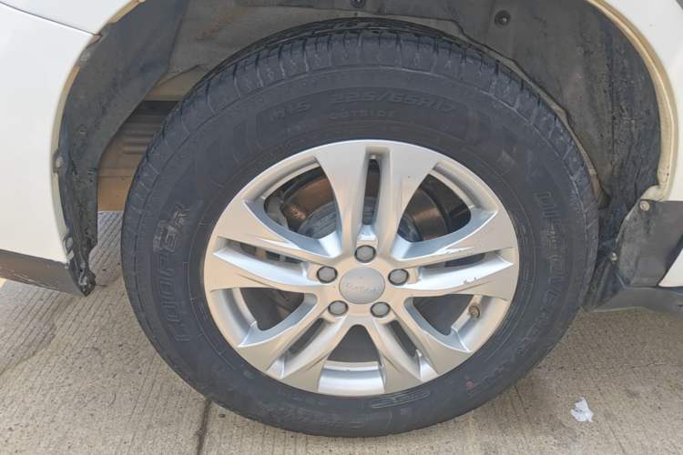 Used Haval M6 2019 1.5T Manual Two-Wheel Drive Elite Version China VI Standard Exterior 5