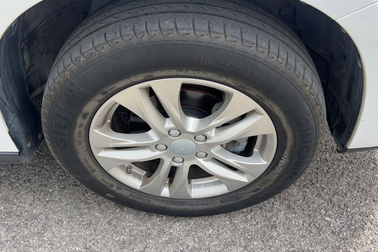 Used Haval M6 2019 1.5T DCT Two-Wheel Drive Value Edition China VI Standard Exterior 5
