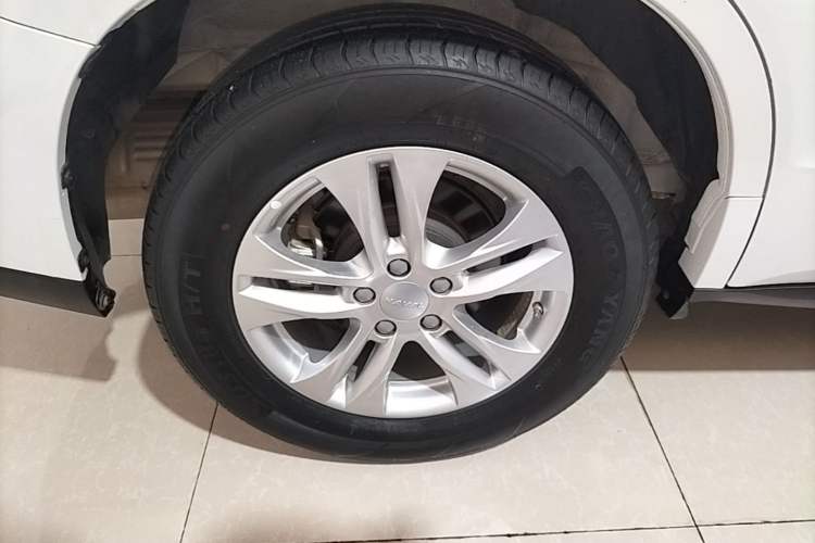 Used Haval M6 2019 1.5T DCT Two-Wheel Drive Value Edition China VI Standard Exterior 5
