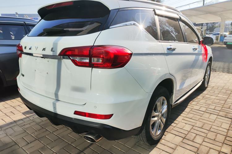 Used Haval M6 2019 1.5T DCT Two-Wheel Drive Elite Version China VI Standard Exterior 5