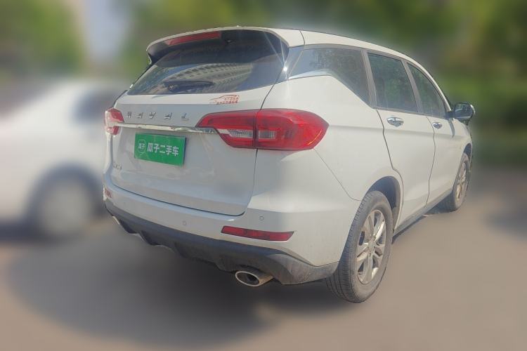 Used Haval M6 2019 1.5T Manual Two-Wheel Drive Urban Version China VI Standard Exterior 5