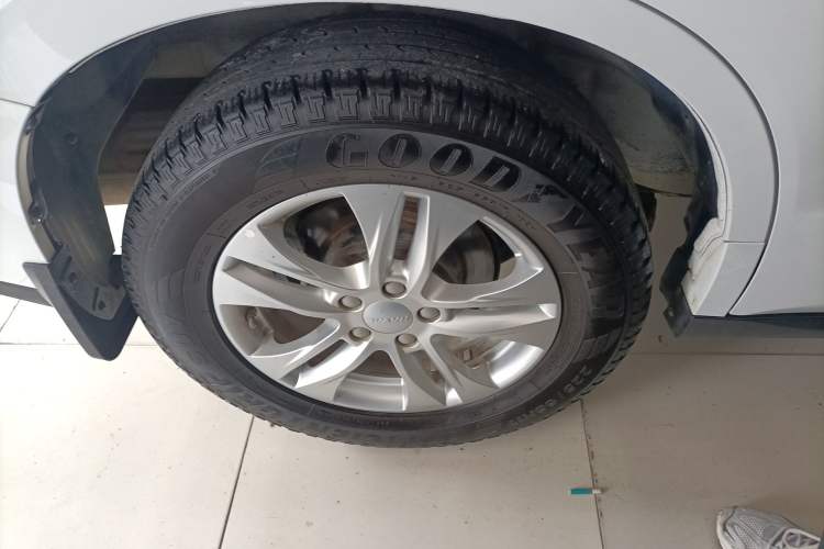 Used Haval M6 2019 1.5T DCT Two-Wheel Drive Elite Version China VI Standard Exterior 5