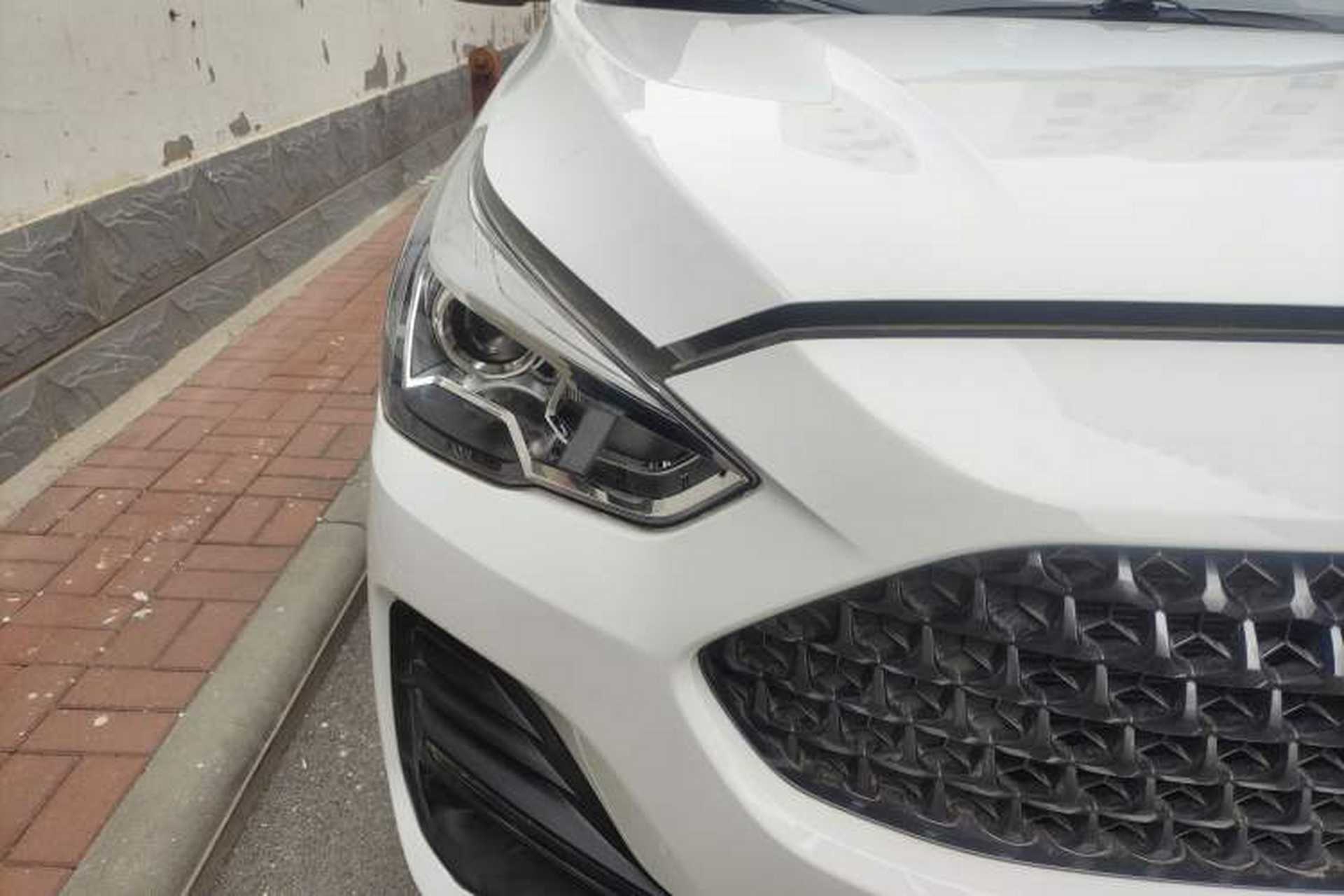 Used Haval M6 2019 1.5T DCT Two-Wheel Drive Value Edition China VI Standard Exterior 6
