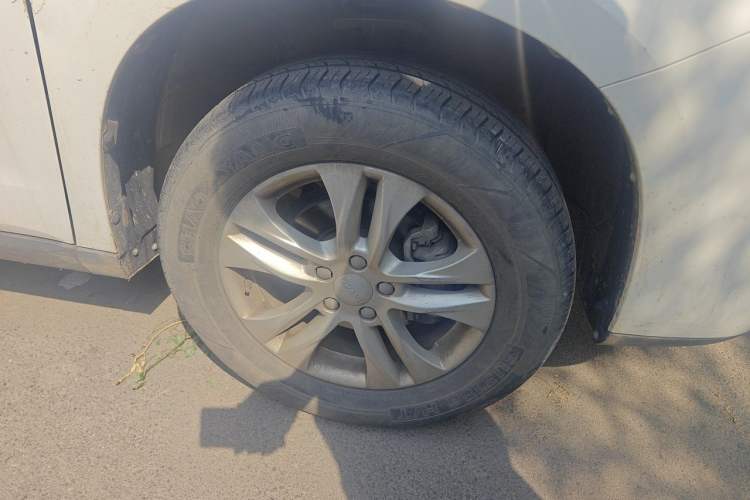 Used Haval M6 2019 1.5T Manual Two-Wheel Drive Urban Version China VI Standard Exterior 7