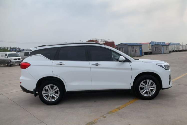 Used Haval M6 2019 1.5T DCT Two-Wheel Drive Elite Version China VI Standard Exterior 8