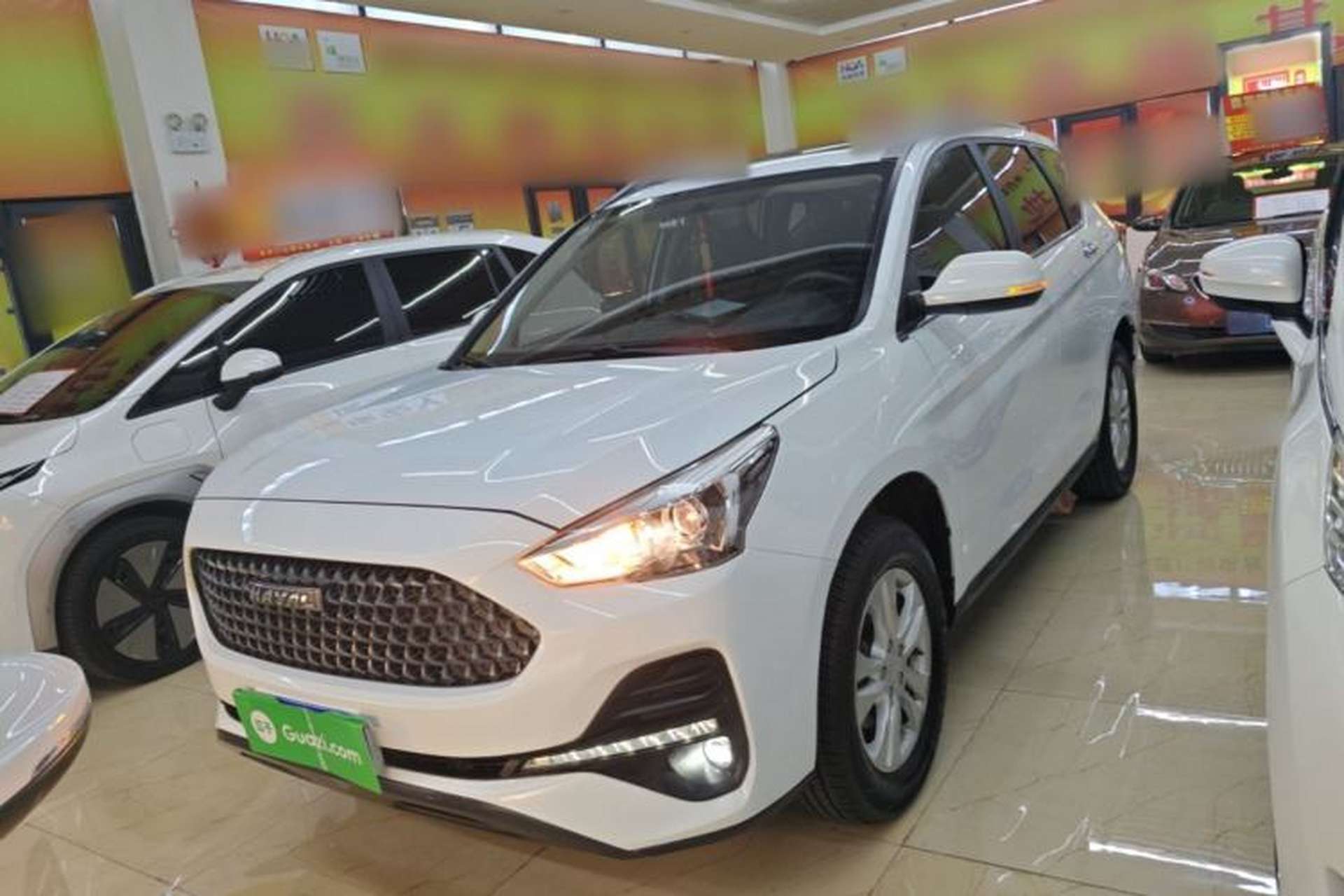 Used Haval M6 2019 1.5T DCT Two-Wheel Drive Elite Version China V Standard Front Left 45 Deg