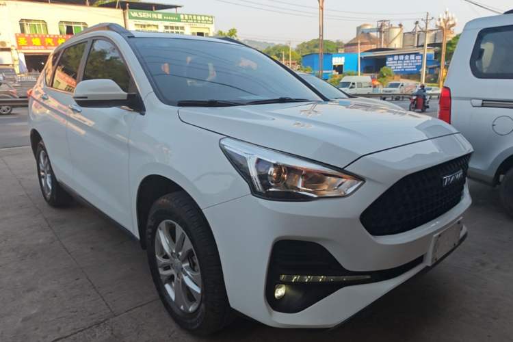 Used Haval M6 2019 1.5T DCT Two-Wheel Drive Elite Version China VI Standard Front Right 45 Deg